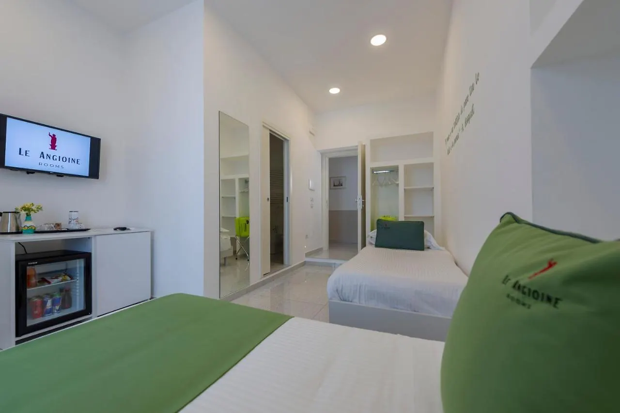 Le Angioine Rooms Naples Italy