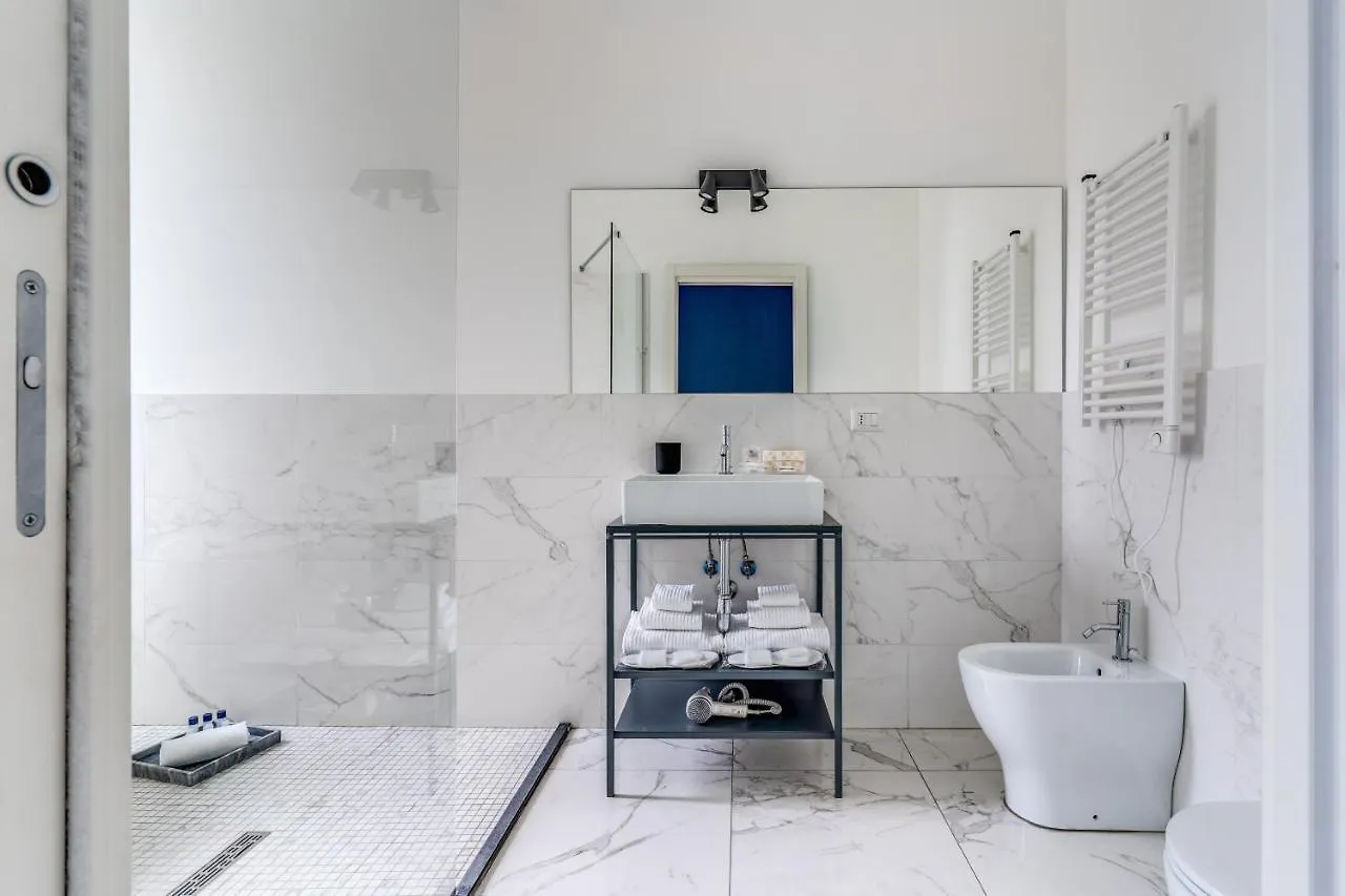 فندق مبيت وإفطار نابولي Le Angioine Rooms