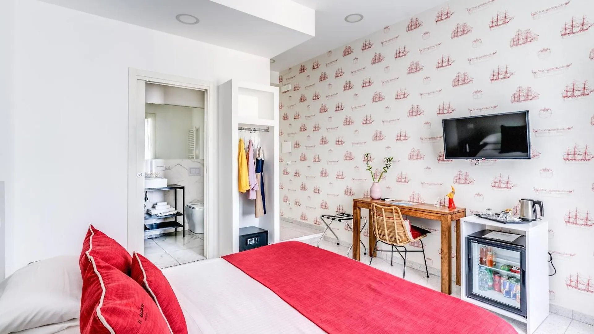 Le Angioine Rooms Nápoles Alojamento de Acomodação e Pequeno-almoço